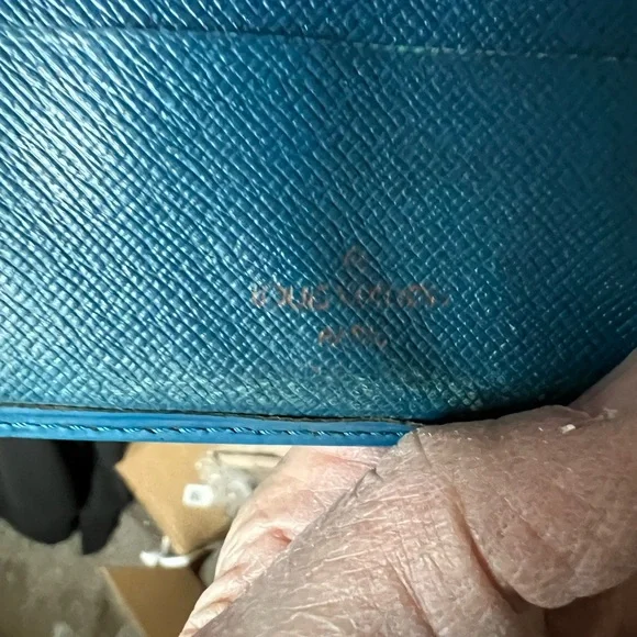 Louis Vuitton Teal Epi Textured Wallet - Picture 5 of 13